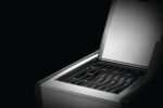 Napoleon Rogue XT 425 - Stainless Steel - Image 7